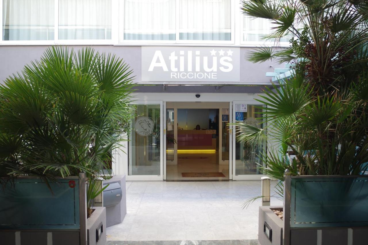 Atilius Hotel & Suites Риччоне Экстерьер фото